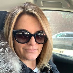 Meet your Posher, Robin